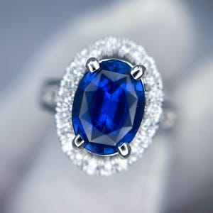 Anello in oro bianco 14k con diamanti e zaffiri dello Sri Lanka, certificato GIA 3.40, senza calore