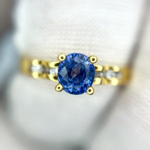 Estate 18k Sapphire Diamond Ring