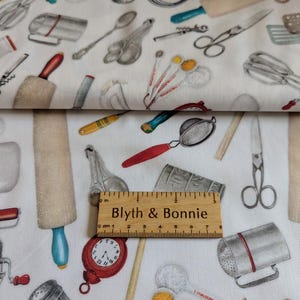 Baking Cotton Patchwork Fabric Robert Kaufman Lavender Scone Fabric Baking Recipe Fabric Utensils Fabric 44&quot; wide Cooking Fabric