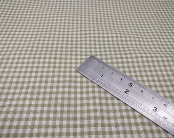 Tela de algodón Stof Nordsø de estilo escandinavo con cuadros vichy en verde oliva claro, 165 cm de ancho, con certificación Oeko-Tex® Standard 100 Micro Gingham.
