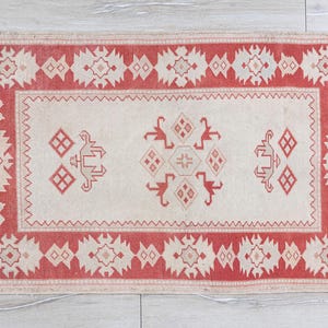 3x4 Turkish Rug 3x4 Vintage Rug, Small Oushak Rug Red&Cream, Low Pile Rug for Entryway,Nursery, Doormat, 3.3x4 feet