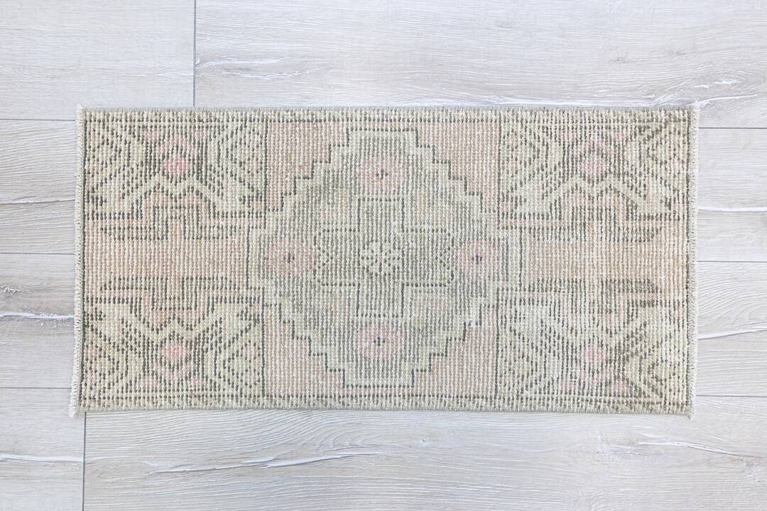 Bohemian Oushak Rug, Vintage Turkish Wool Door Mat, 2.8 X 1.4 Ft - Etsy