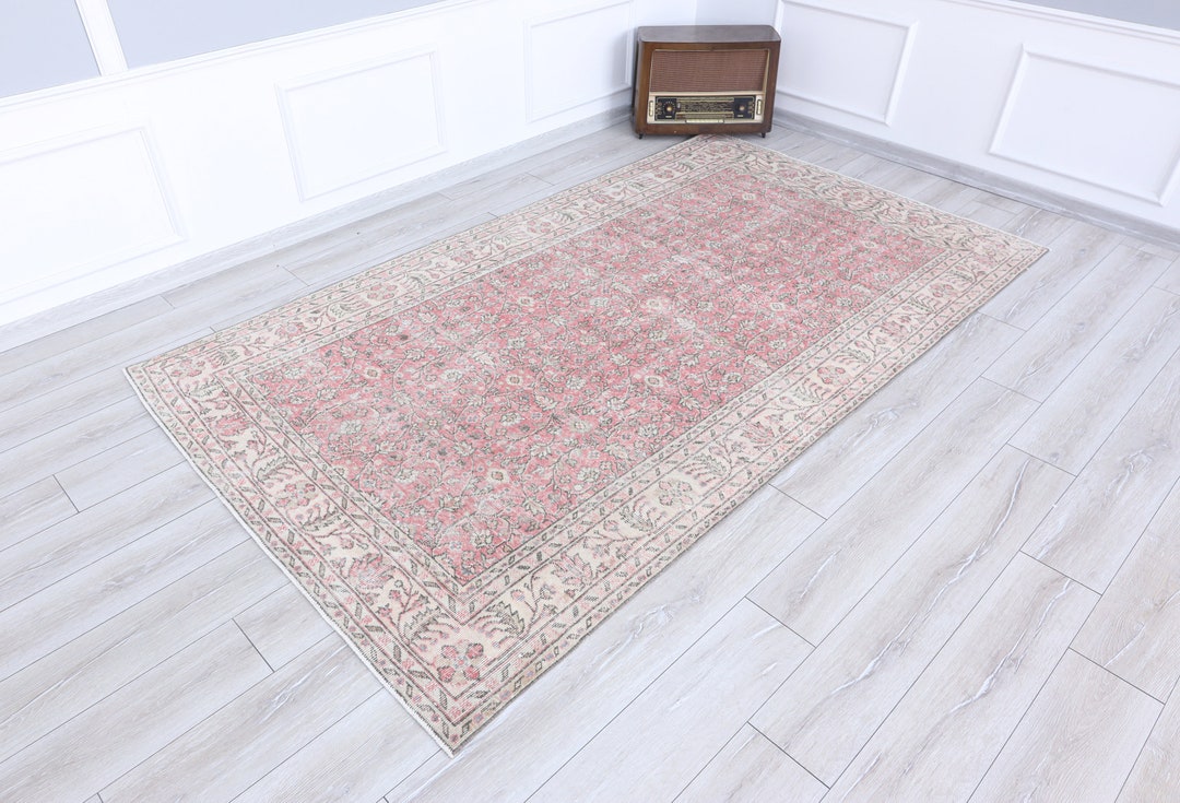 Pink Turkish Rug Pattern Pastel Pink Floral Pattern Turkish Rug, Faded Pink Vintage Carpet, Pale ...