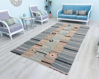 Vintage Turkish Kilim Rug, Bohemian Handwoven Wool Area Rug (10.4 x 5.9 ft)