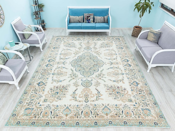 Oversized Muted Persian Rug 10'x13' Neutral Vintage Extra Oversized Muted Persian Rug 10'x13' Neutral Vintage Extra