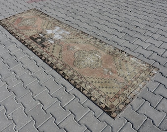 Hand-Knotted Oushak Wool Runner Rug, Vintage Turkish Carpet, 9.3 x 2.6 Ft
