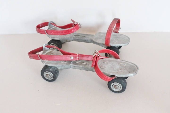 Patins à Roulettes Vintage Quads – Pointure 39 – Unisexe (occasion)