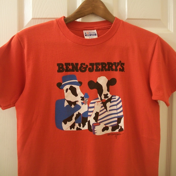 T shirt Ben & Jerry's vintage des années 90 La meilleure crème glacée du Vermont moyenne Woody Jackson Art Hanes coton rouge 1990 vache graphique impression cerise Garcia