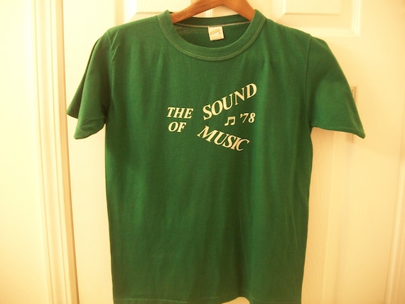 Vintage 70s the Sound of Music T Shirt 