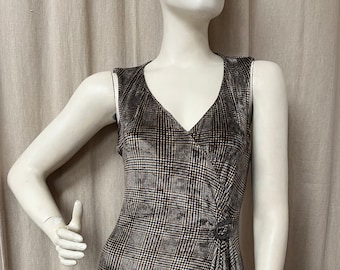Voyage London Vintage Women’s 90’s Brown and Blue Plaid Velvet Dress Size Medium