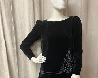 Boutique Pierre Cardin Paris Vintage Terciopelo Negro Brillante Manga Larga Vestido Talla Mediana