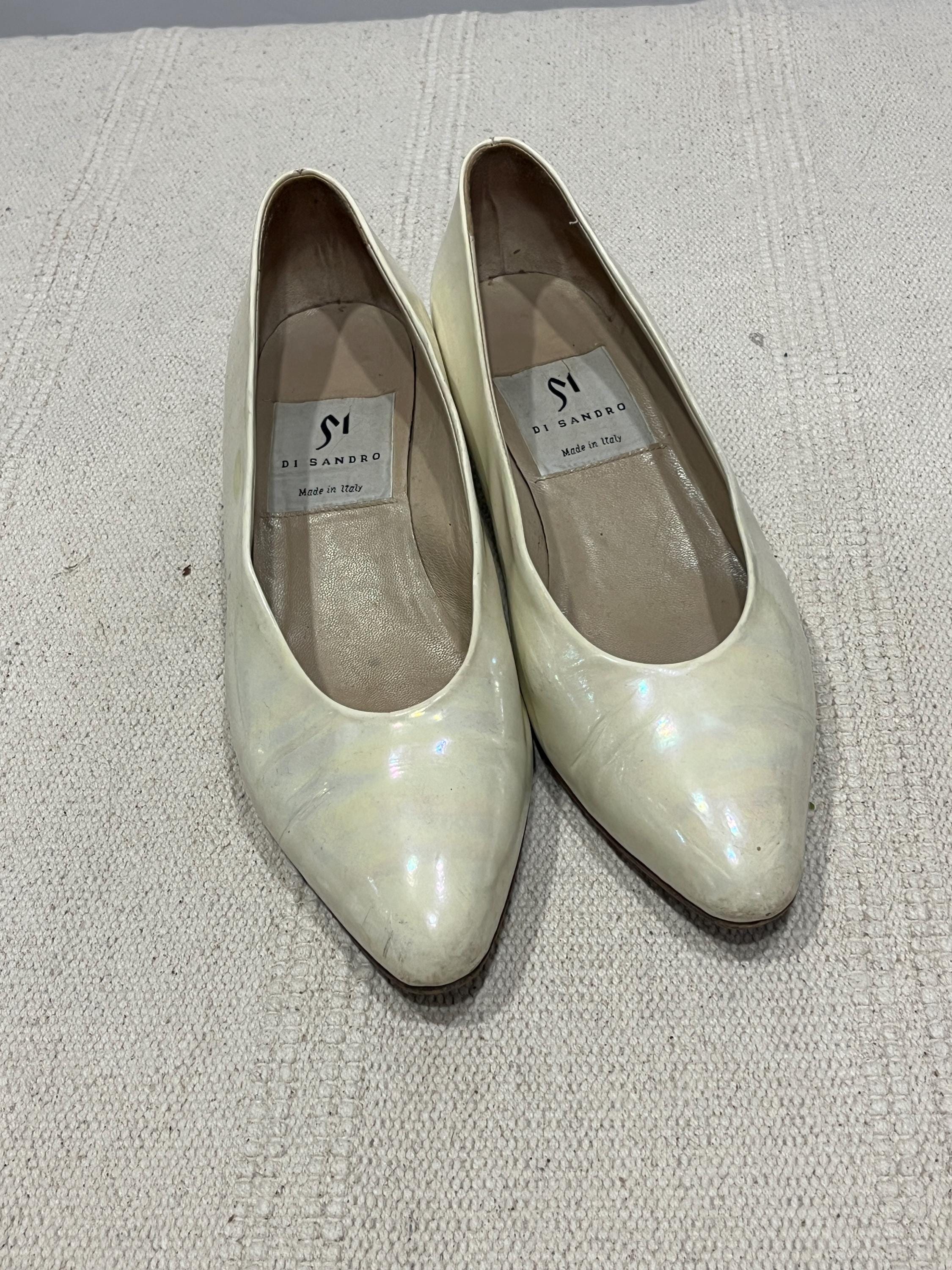 MANOLO BLAHNIK Hangisli 70 crystal-embellished satin  DiSandro Made in Italy White Satin Slingback Pump main image 2