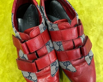 Authentic Gucci 121830 GG Monogram Low Top Sneakers 90s Authentic Gucci 121830 GG Monogram Low Top Sneakers 90s