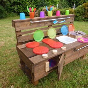 Palettenmöbel-Children's kitchen L made of wood for garden image 2