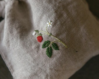 Handmade Embroidery "Strawberry" | Customized Personalised Items | Optional Embroideries