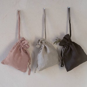 Mini Kordelzug Beutel aus Leinen-Rest | Individuell gestickte Schmuck Beutel Tasche | Teebeutelhalter | Kräuteraufbewahrung