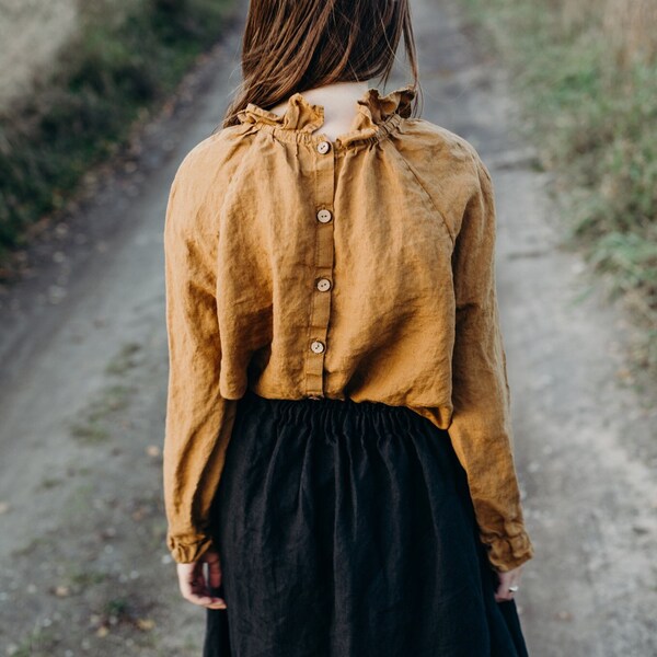 Chemise pour femme en lin bio boutonnée dans le dos