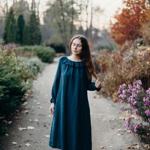 Oversized Collared Linen Dress: Long Sleeve Boho Midi with Pockets