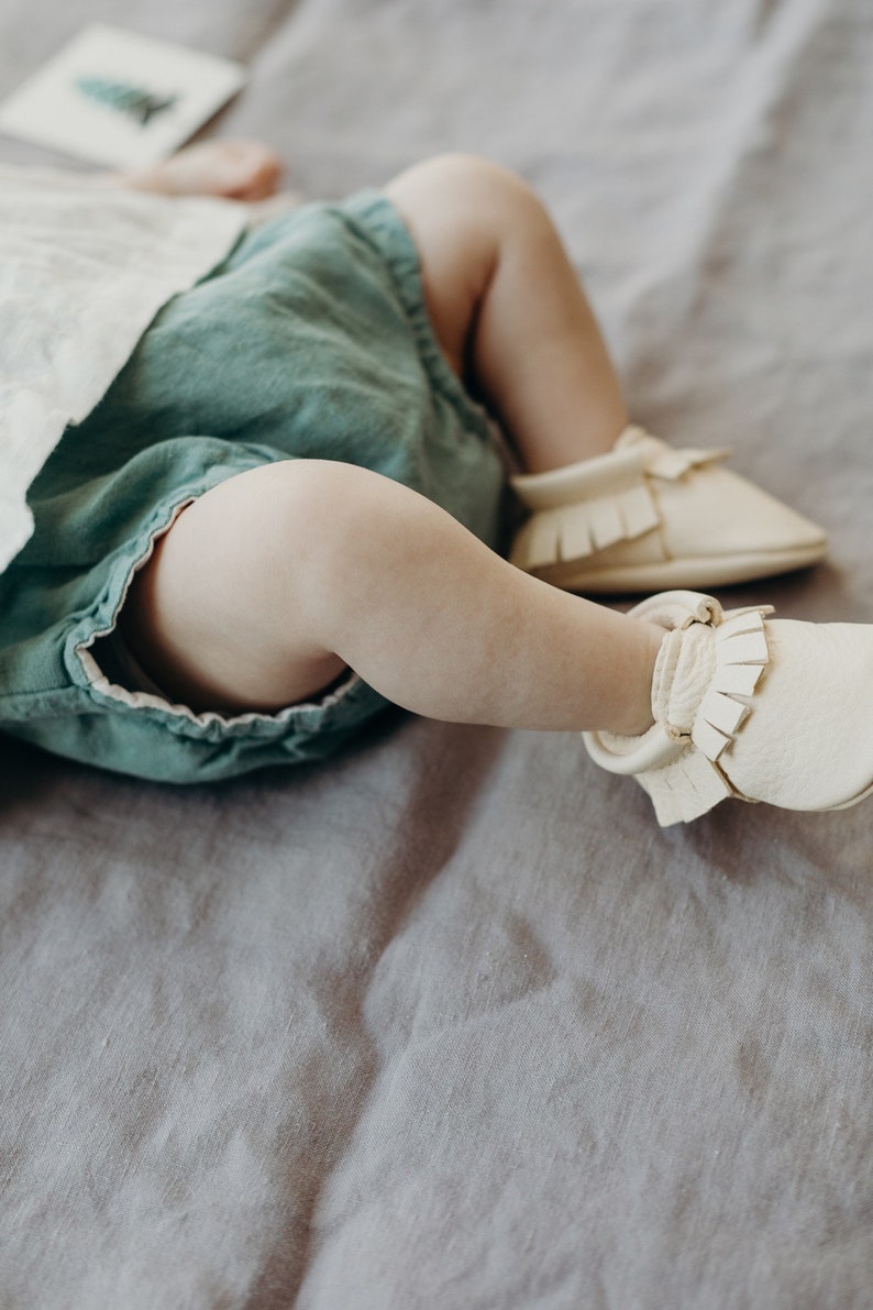 Reversible Linen Baby Bloomers Baby Diaper Cover in Mint Green and White more colors available