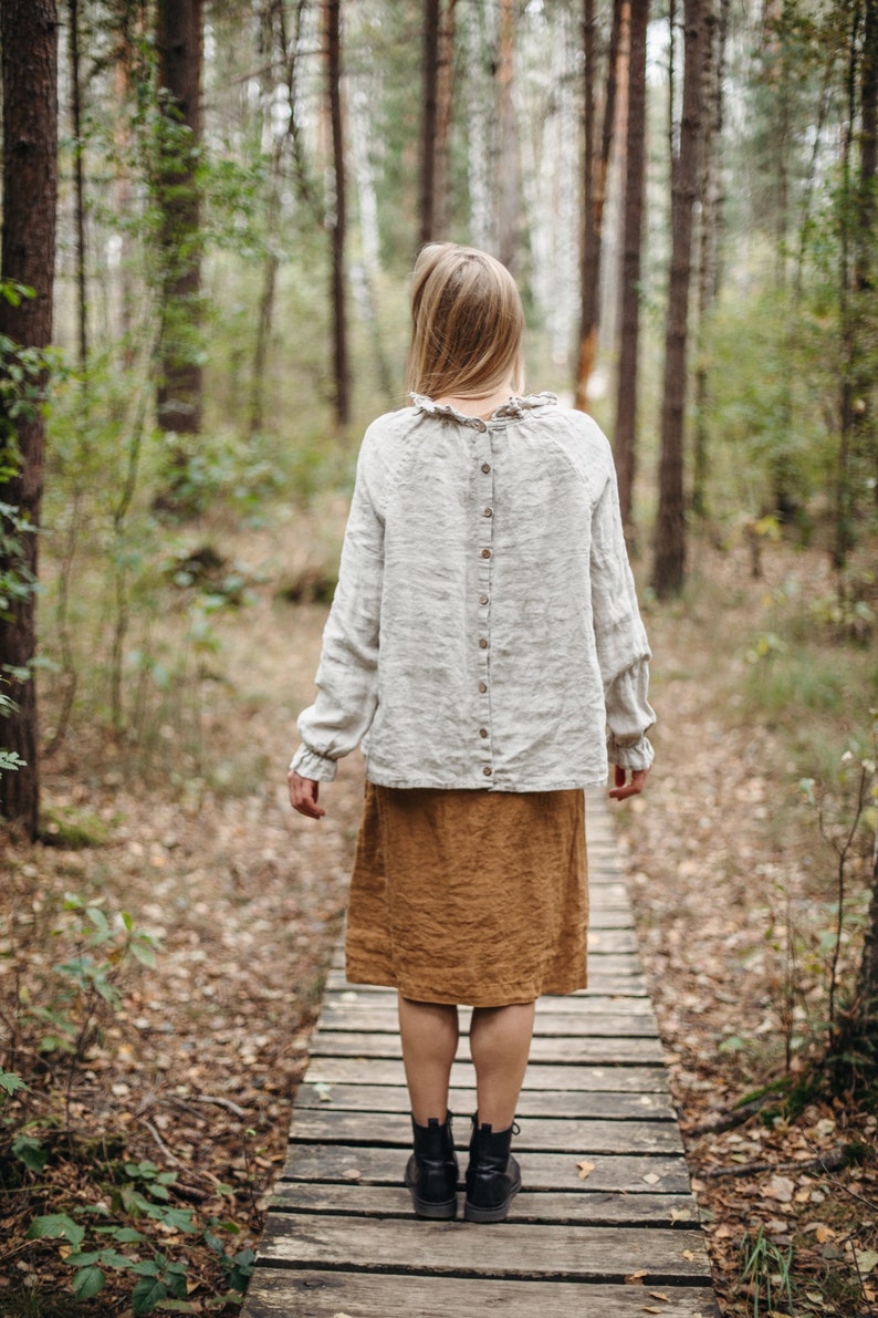 Oversized Linen Ruffle Tunic Layla with Long Sleeves image 4