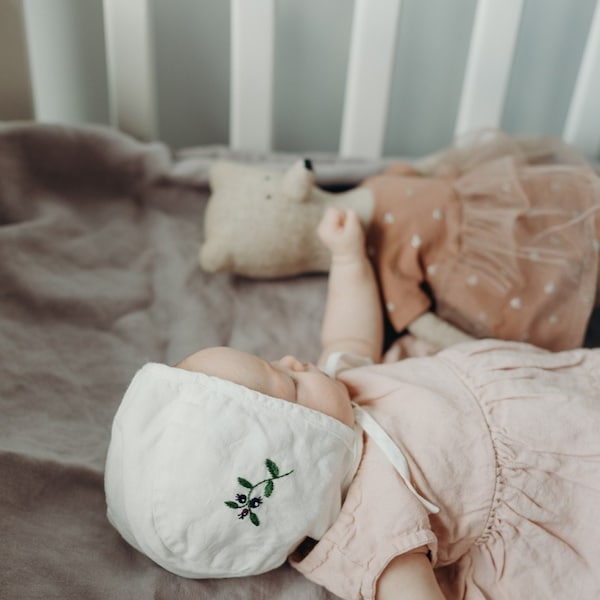 Linen Baby Bonnet | Optional Embroidery