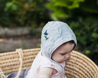 Reversible Linen Bonnet | Optional Embroidery