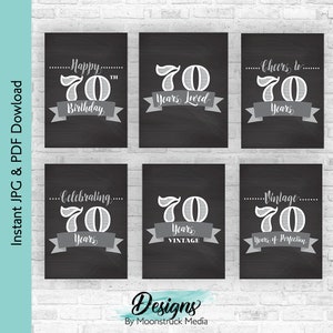 Lot déco 70e anniversaire style tableau | Texte blanc sur fond noir | Décoration de fête des années 70