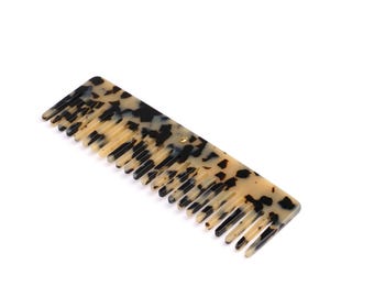 Rectangle Classic Comb - Turtle Story - Tokyo Light - With gorgeous leather pouch