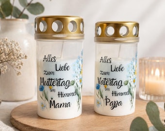Trauerkerze Muttertag / Vatertag im Himmel – Erinnerungslicht Mama / Papa – Gedenkkerze mit Blumen – Grabkerze personalisiert