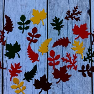 50x Stanzteile Herbstblätter