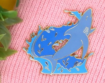 Thresher shark hard enamel gold plated lapel pin