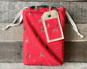 Fabric Gift Bags & Reusable Gift Tags in Playful Red Deer Design | Eco-Friendly Gift Wrap | Reversible Drawstring Cloth Sack and Name Tag