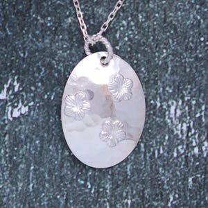 Three Flowers Sterling Silver Hammered Pendant Necklace