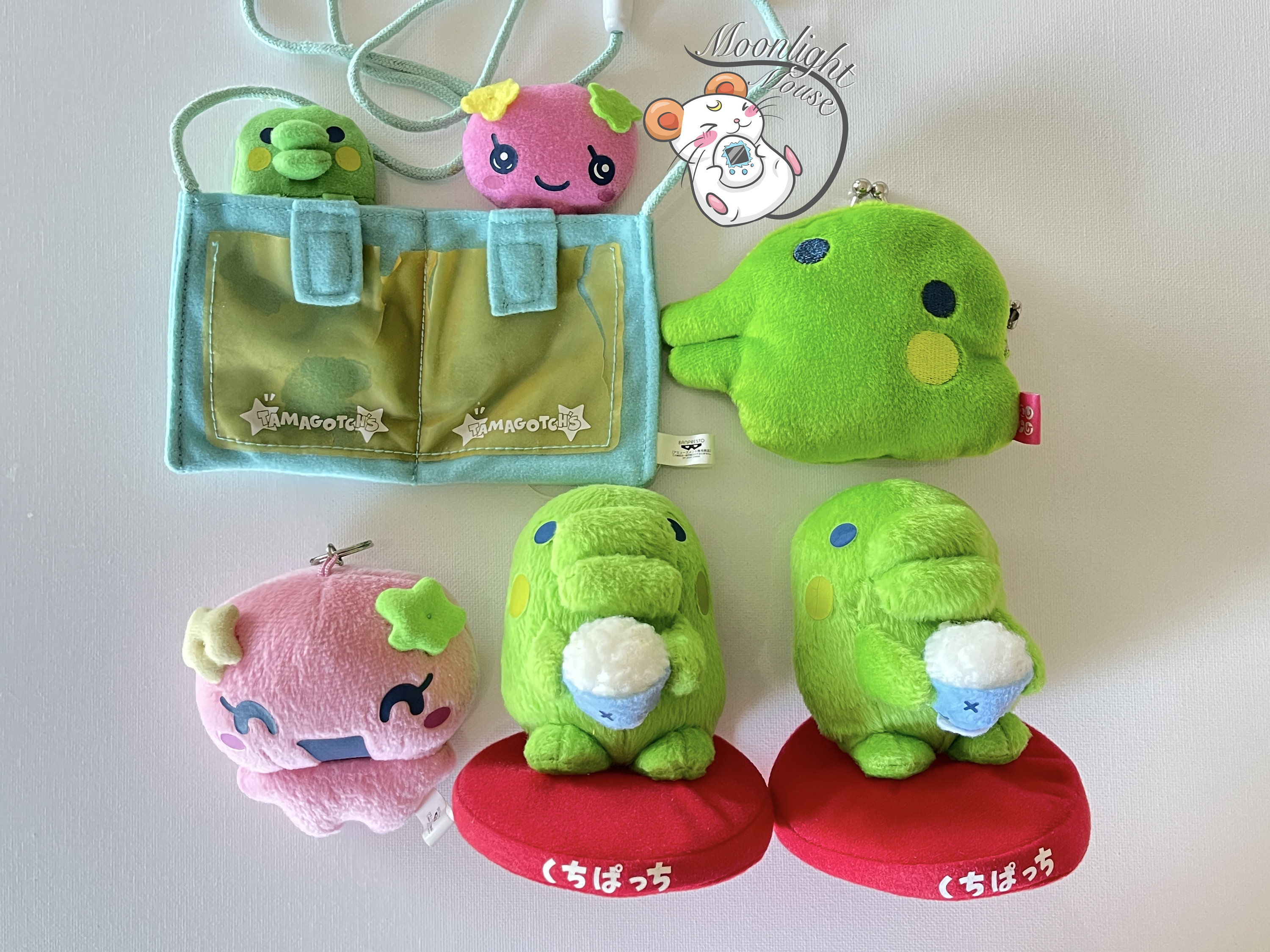 Tamagotchi Connection Lanyard Charm Pouch Kutchipatchi
