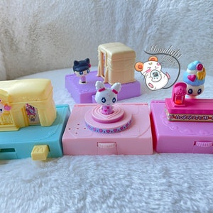 Tamagotchi Connection McDonald&#39;s Happy Meal Figures Bandai Japan 2012
