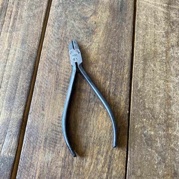 Vintage Kraeuter Angle Cutters - Small