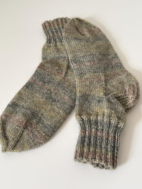 Wool blend socks for men size UK 6-6.5 , UK 8.5-9