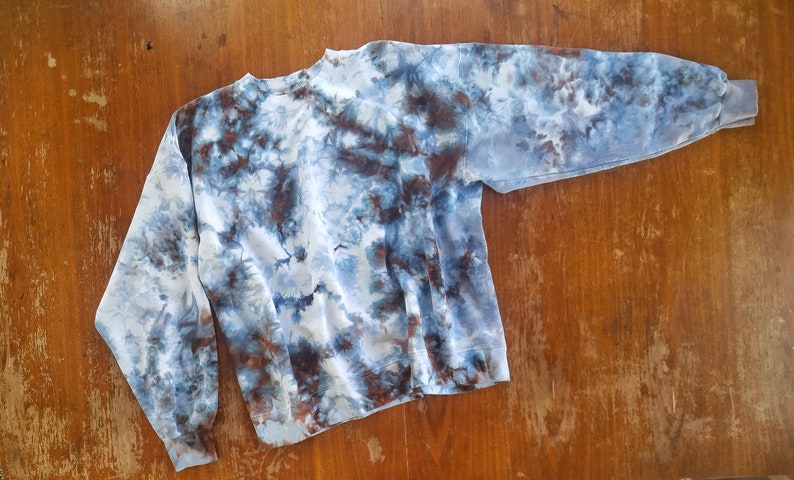 pastel tie dye crewneck sweatshirt