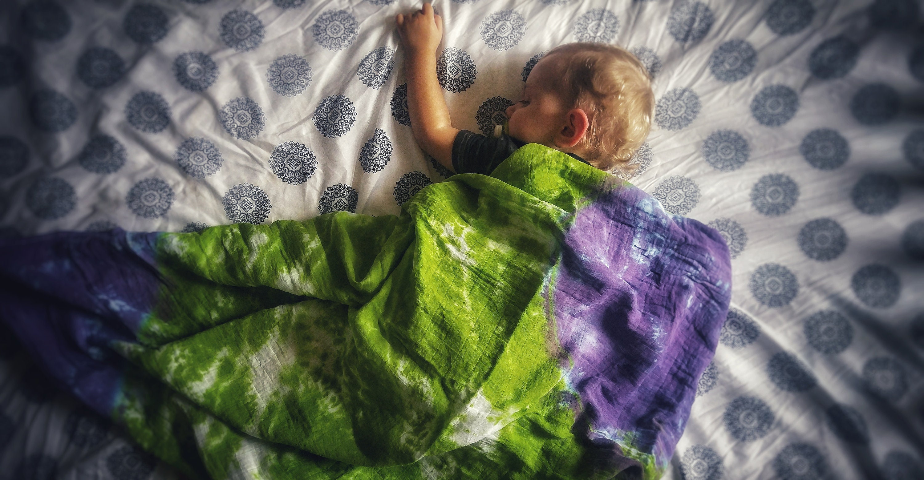 tie dye muslin blanket