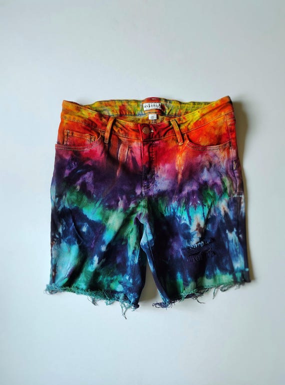 | 14 W| Bermuda Cut Offs