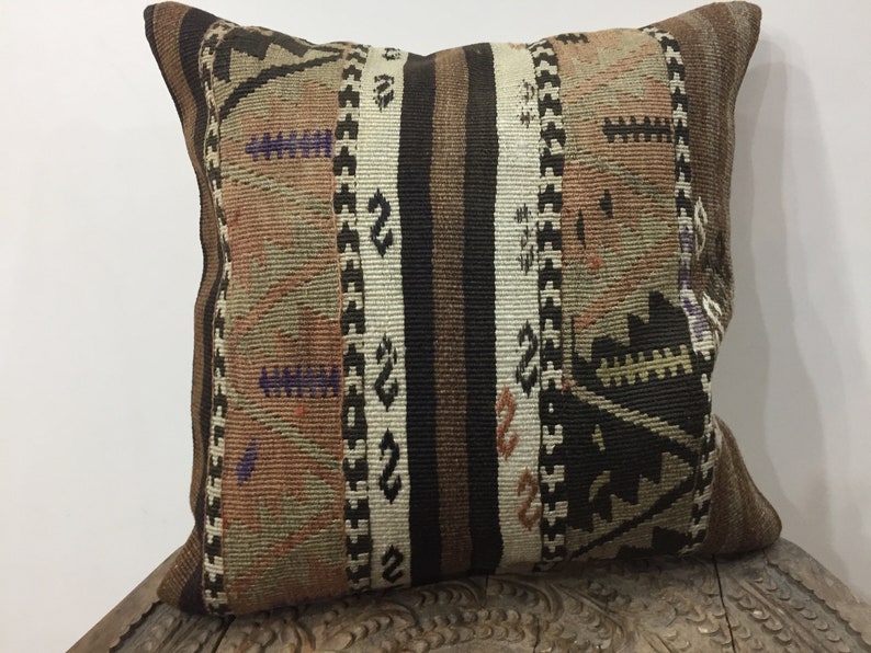 kilim pillow,decorative throw pillow cover,cushion pillow cover,pillow case Vintage kilim pillow,20x20 in\u00e7,50x50 cm,handmade kilim pillow