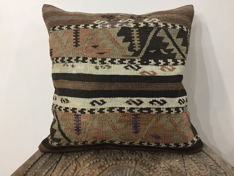 kilim pillow,decorative throw pillow cover,cushion pillow cover,pillow case Vintage kilim pillow,20x20 in\u00e7,50x50 cm,handmade kilim pillow