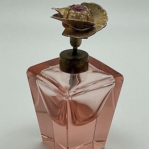 Vintage IRICE (Irving W. Rice & Co.) Pink Glass Flower Top Atomizer | Art Deco