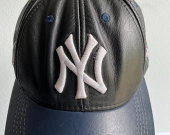 Vintage New York Yankees Genuine Leather Strapback Hat – 1990s