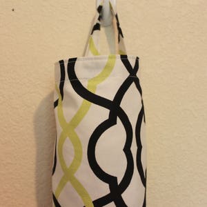 Plastic bag holder, grocery bag holder, bag dispanser, bag storage.