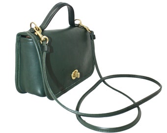 kelly green purse