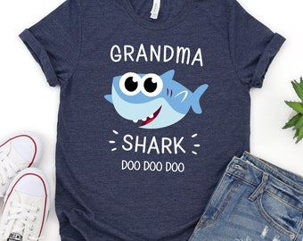 Grandma Shark Shirt Mothers Day For Matching Family Shirts Grandma Shark Shirt Mothers Day For Matching Family Shirts
