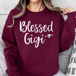Sudadera unisex Blessed Gigi, sudadera Gigi, camiseta Gigi, regalo Gigi, regalo para Gigi, sudadera abuela imagen 1