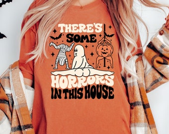 Funny Halloween Shirt Comfort Colors, There's Some Horrors In This House Shirt, Funny Halloween Party Shirt, Vintage Tee, Oversized, Baggy