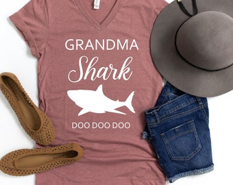 Camiseta unisex con cuello en V para abuela, regalo para abuela, camiseta para nana, camiseta para mimi, camiseta para abuela, regalo para abuela